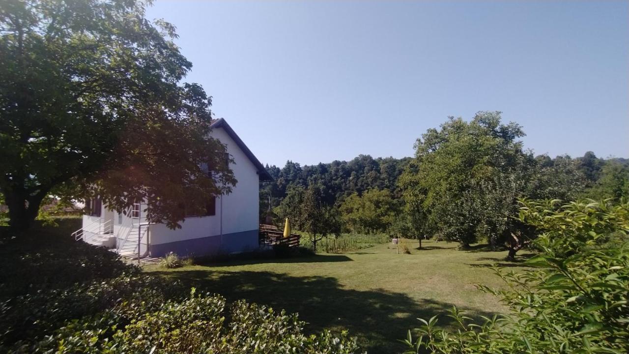 スルニュHouse Narta - Rastokeアパートメント エクステリア 写真